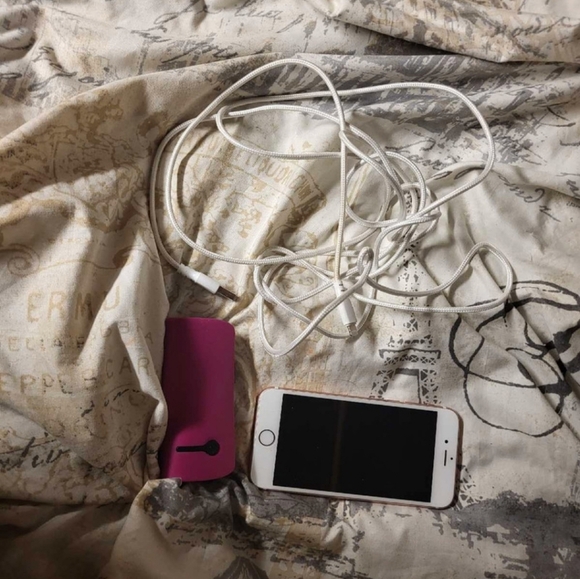 Other - iPhone 6 rose gold with portable charger block and long charger
